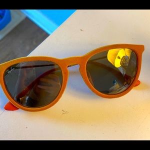 Women Rayban sunglasses